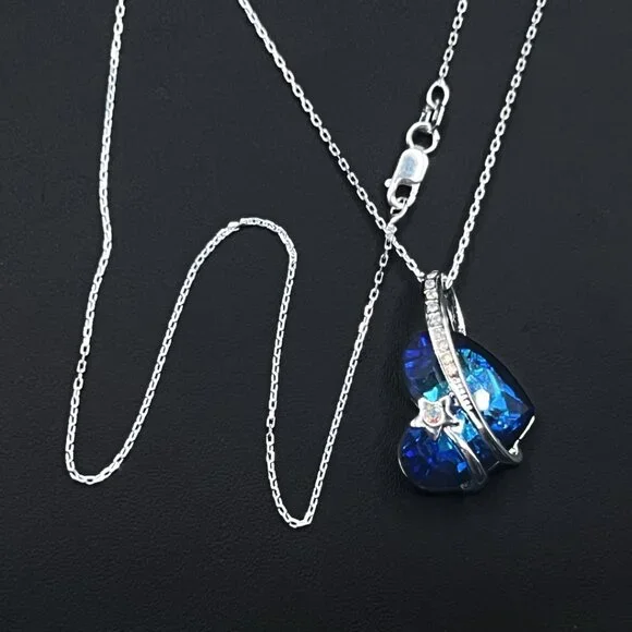 Swarovski Crystal Blue Heart Pendant on Sterling Silver 925 Chain in Gift Box - Picture 7 of 10